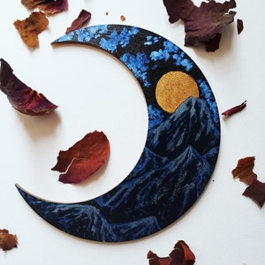 Unfinished Premium Birch Wood Crescent Moon Cutouts for DIY Celestial Crafts, Up to 36 Inches