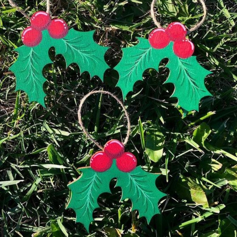 DIY Unfinished Wood Christmas Holly Shapes - Up to 46 Pieces for Crafts
