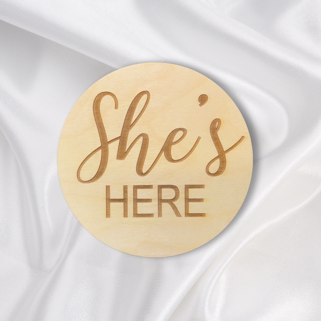 Engraved Round Wood Cutouts, 1/4 - Inch Thick, Ideal for Celebrating Baby's Arrival